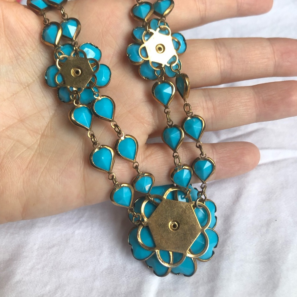Turqouise Floral Statement Necklace - Picture 4 of 4